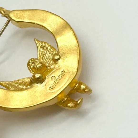 Givenchy Vintage Brushed Gold Cherub Earrings - Picture 5 of 6